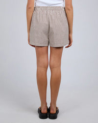 Sunday Short by Silent Theory