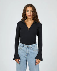 Cedar Knit by Silent Theory