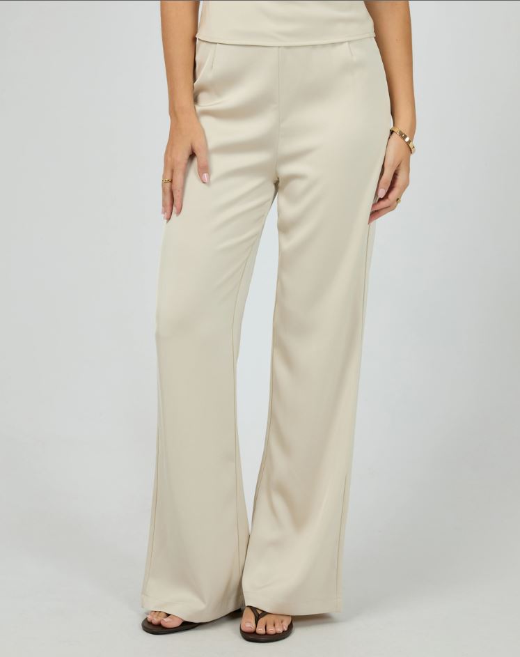 Briony Pant by Jorge