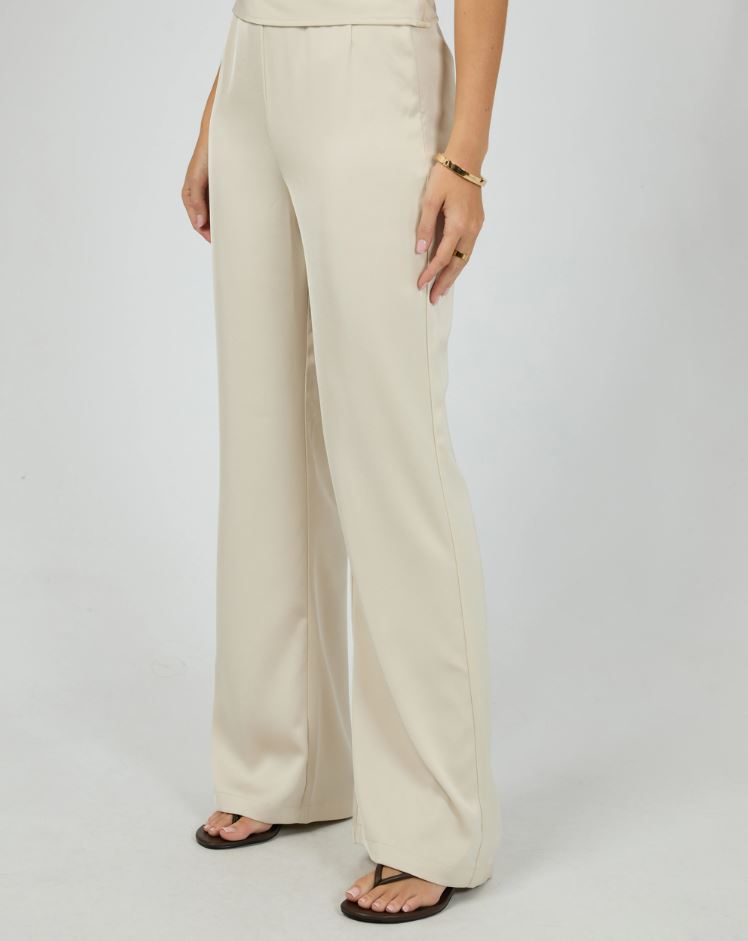 Briony Pant by Jorge