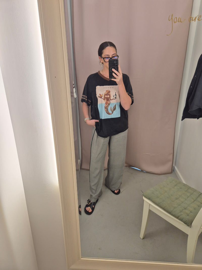 Lover of Vino Tee