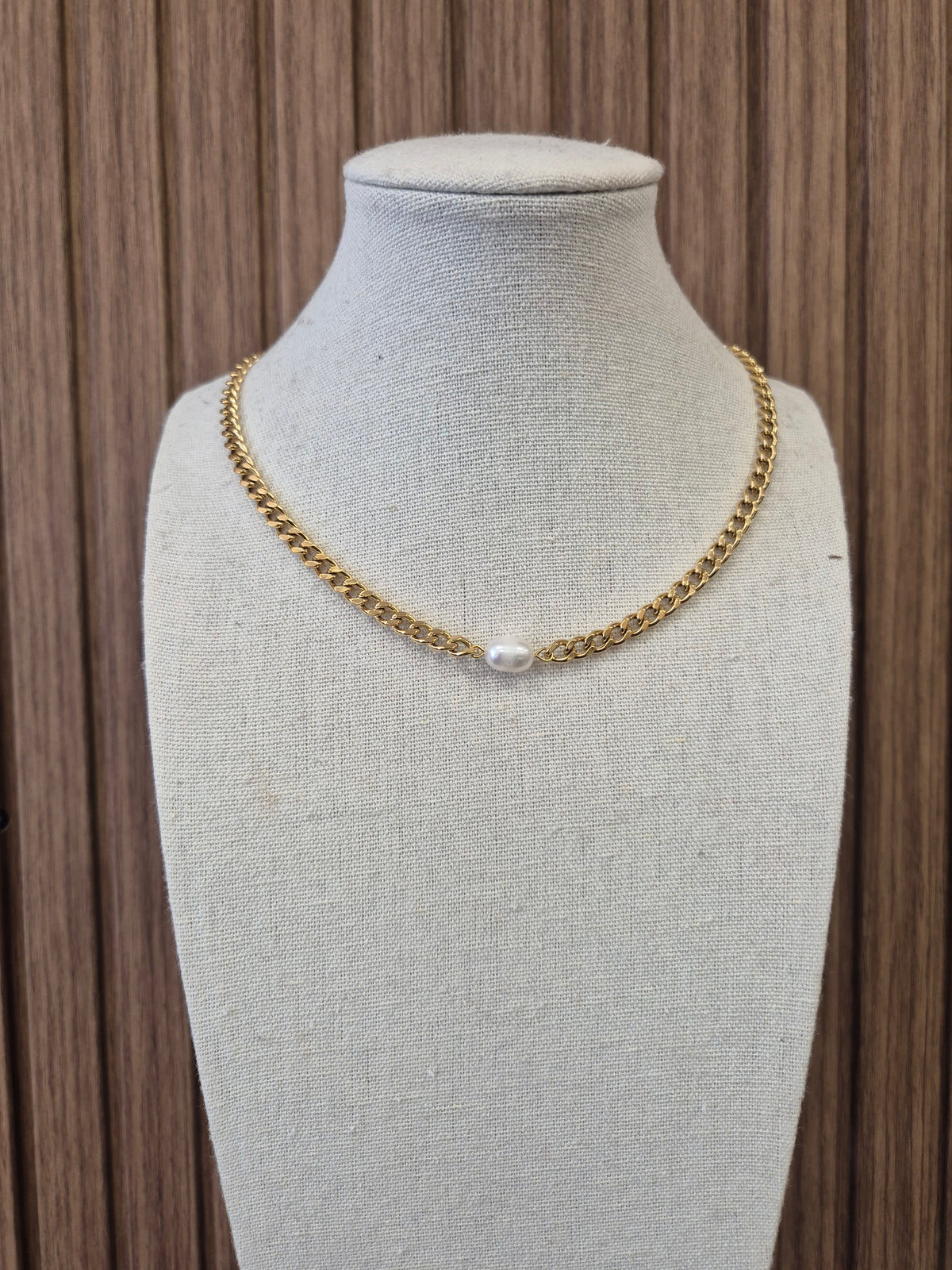 Cinnamon Necklace