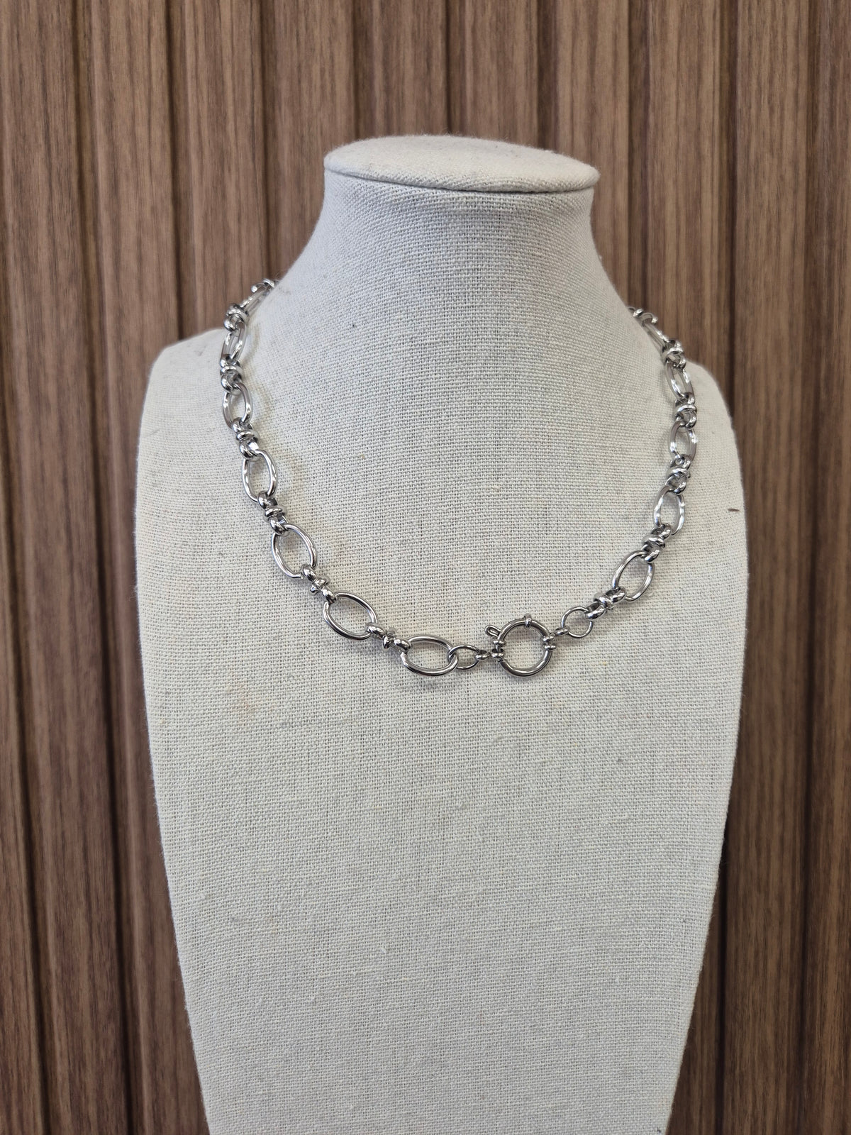 Julia Necklace