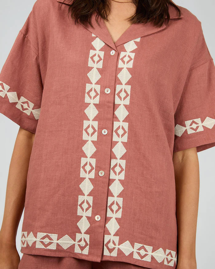 Capri Shirt by Silent Theory