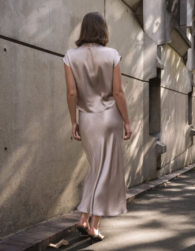 Hera Top Silver by White Closet