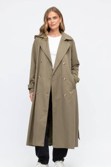 Le Madame Trench