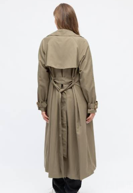 Le Madame Trench