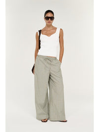 Lisara Relaxed Pant