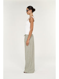 Lisara Relaxed Pant