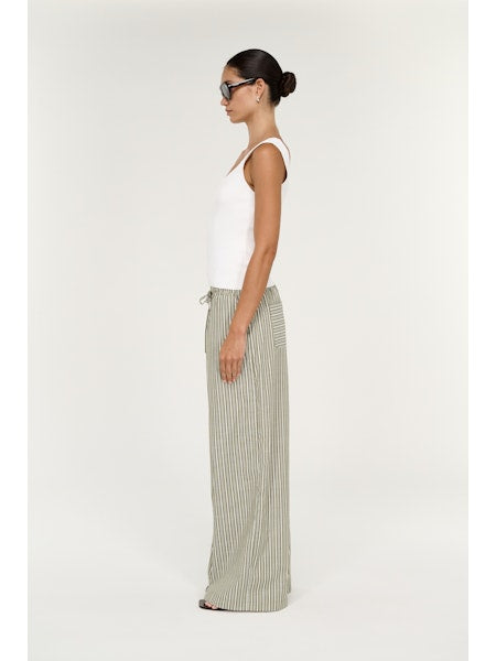 Lisara Relaxed Pant