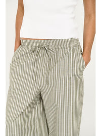 Lisara Relaxed Pant