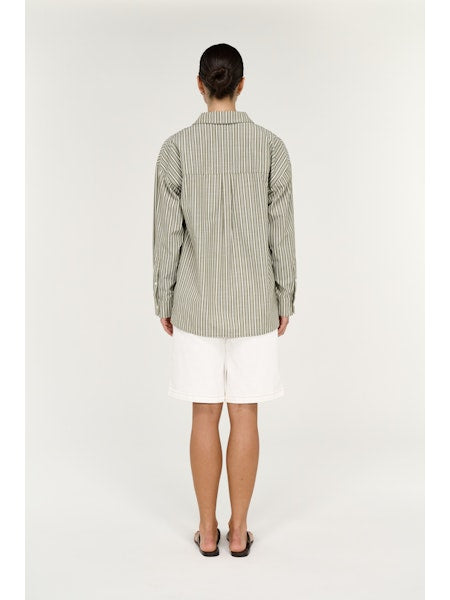 Lisara Oversized Shirt