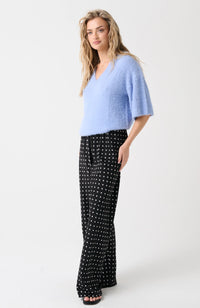Mia Knit