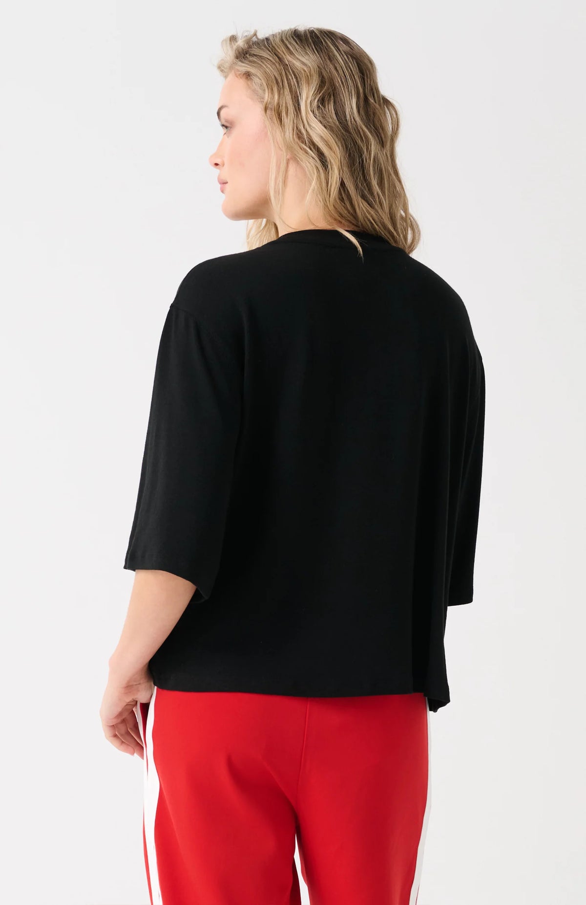 Solana Tee