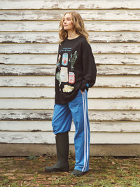 Staples L/S Tee