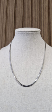 Classic Herringbone Chain